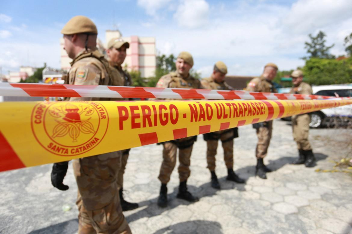 La policía militar investiga el asesinato del jardín de infantes en Brasil. Foto: Reuters.