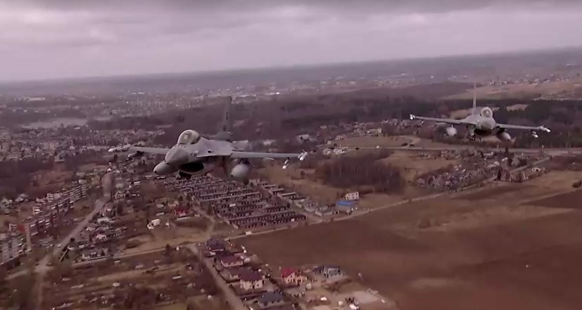 Aviones F16. Foto: captura de video Reuters.