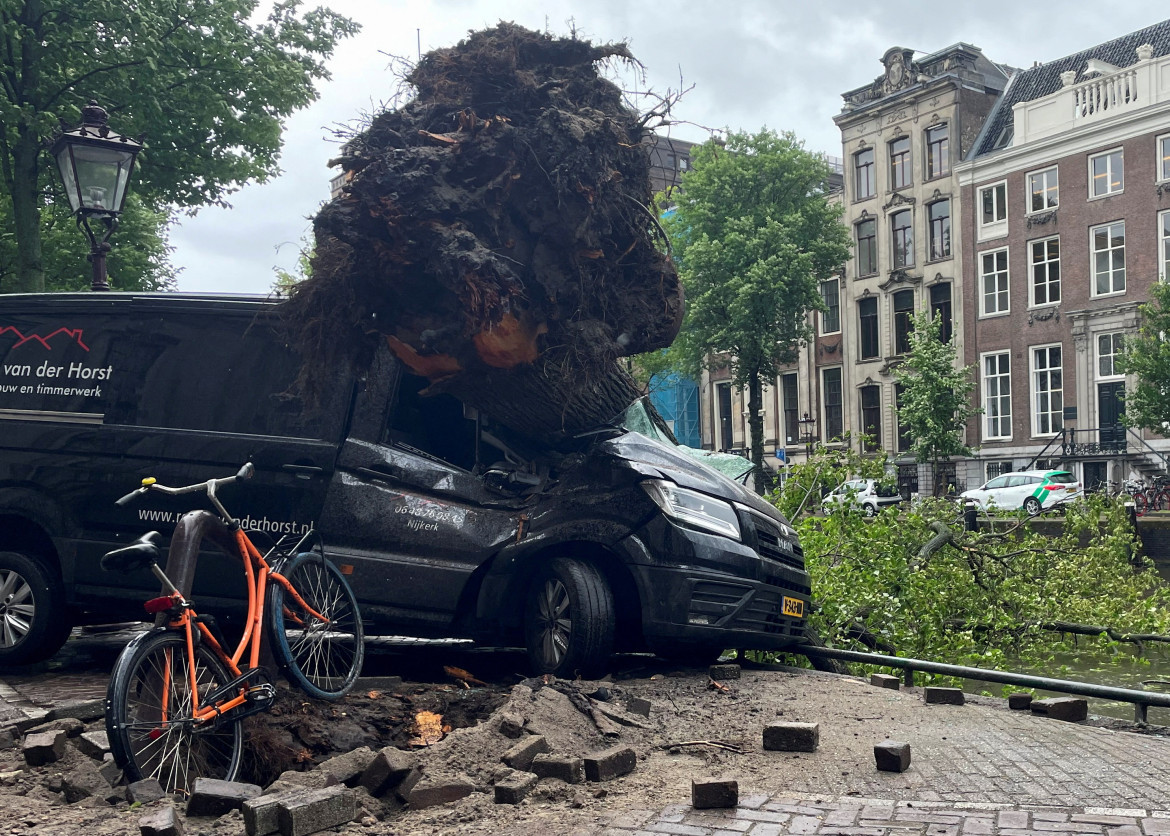 Tormenta Poly en Países Bajos. Foto: Reuters.
