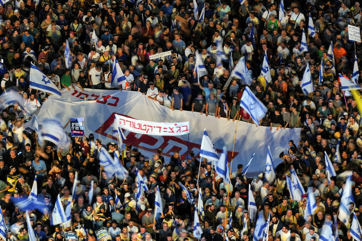 Protestas contra la reforma judicial en Israel. Foto: Reuters.