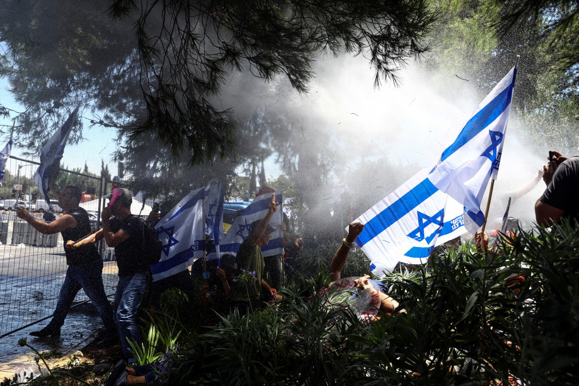 Detenciones a manifestantes que protestan en contra de la reforma judicial israelí. Foto: Reuters.
