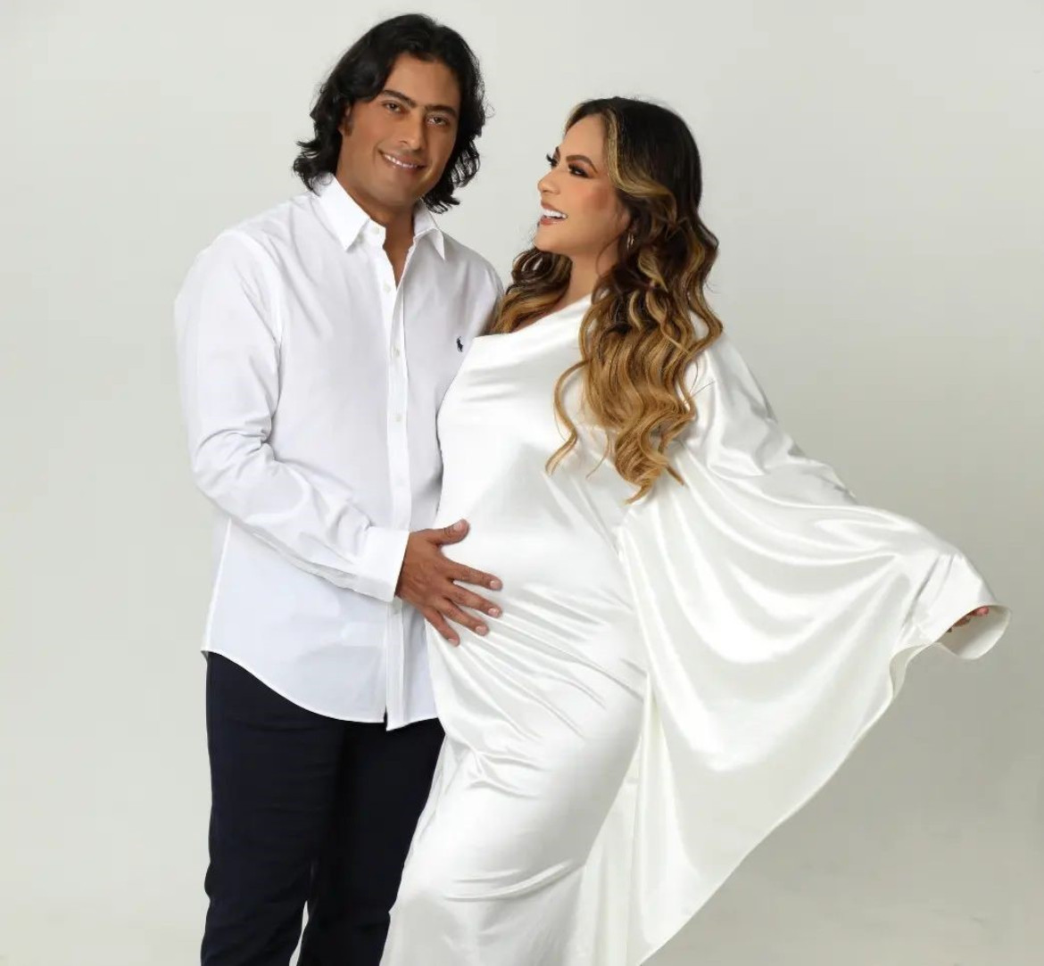 Nicolás Petro y Laura Ojeda. Foto: Instagram @lauraojedae.