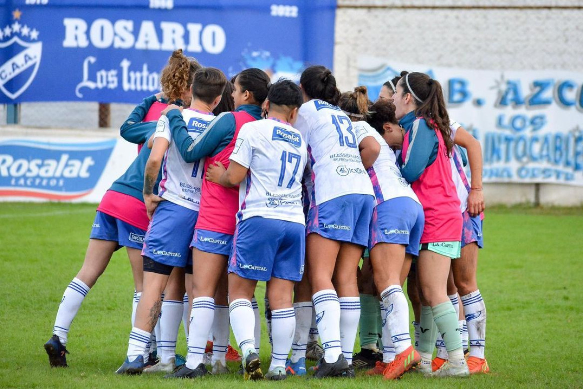 Renunció el plantel femenino de Argentino de Rosario. Foto: Instagram @argentinofemenino.