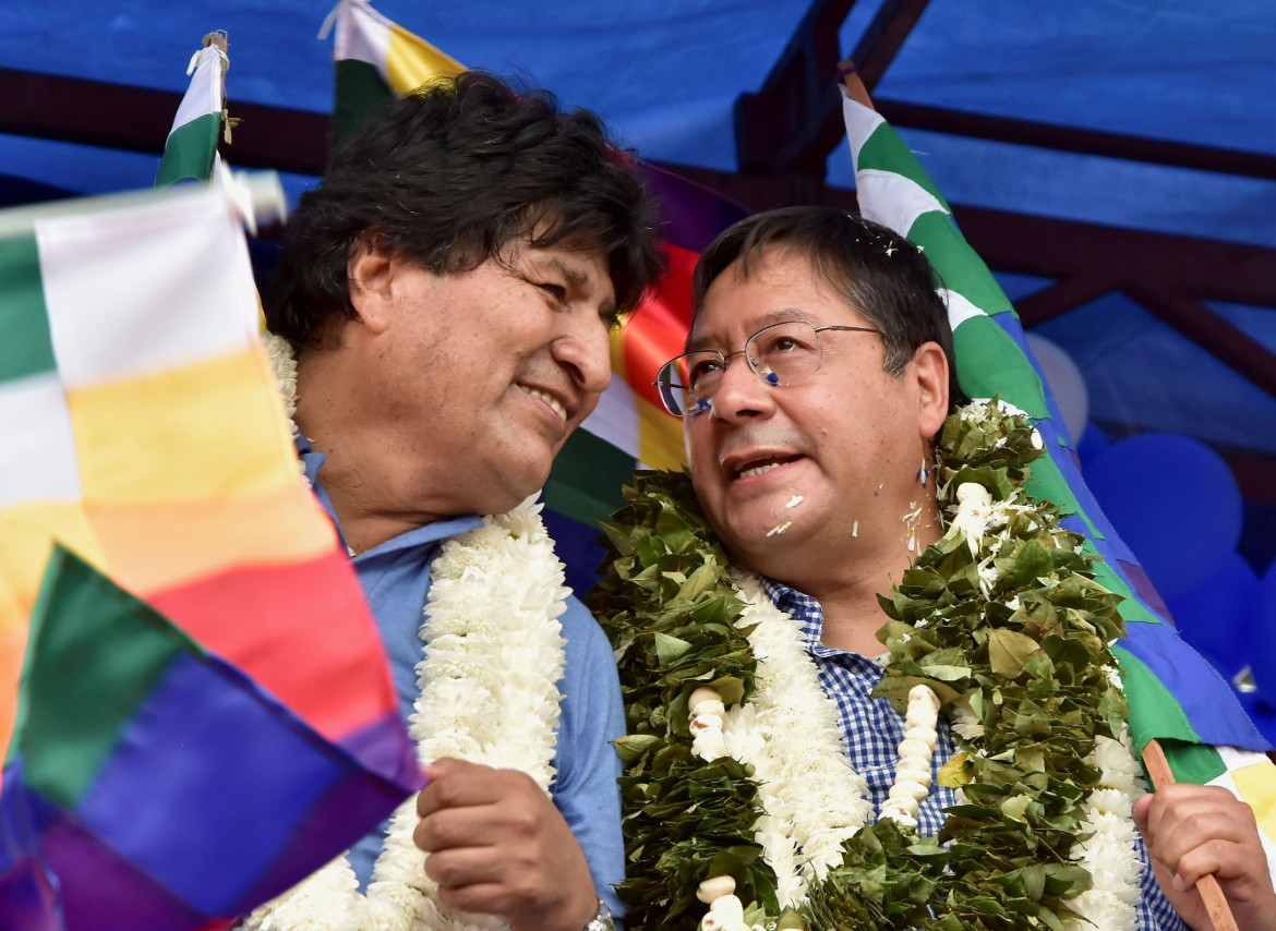 Luis Arce y Evo Morales. Foto: EFE