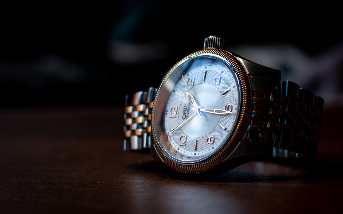 Investigan contrabando de relojes. Foto: Unsplash.