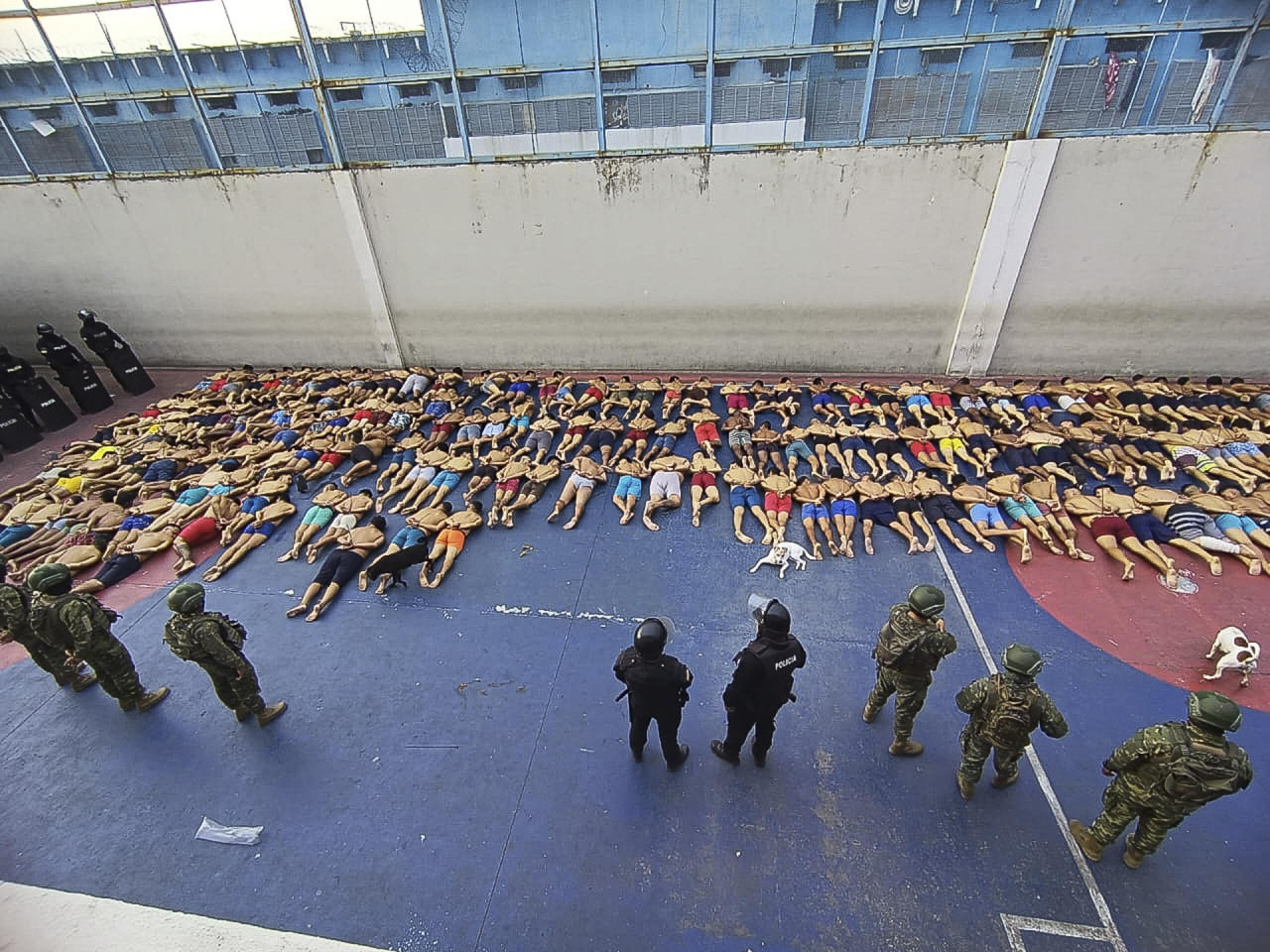 Megaoperativo en la mayor cárcel de Ecuador. Foto: EFE