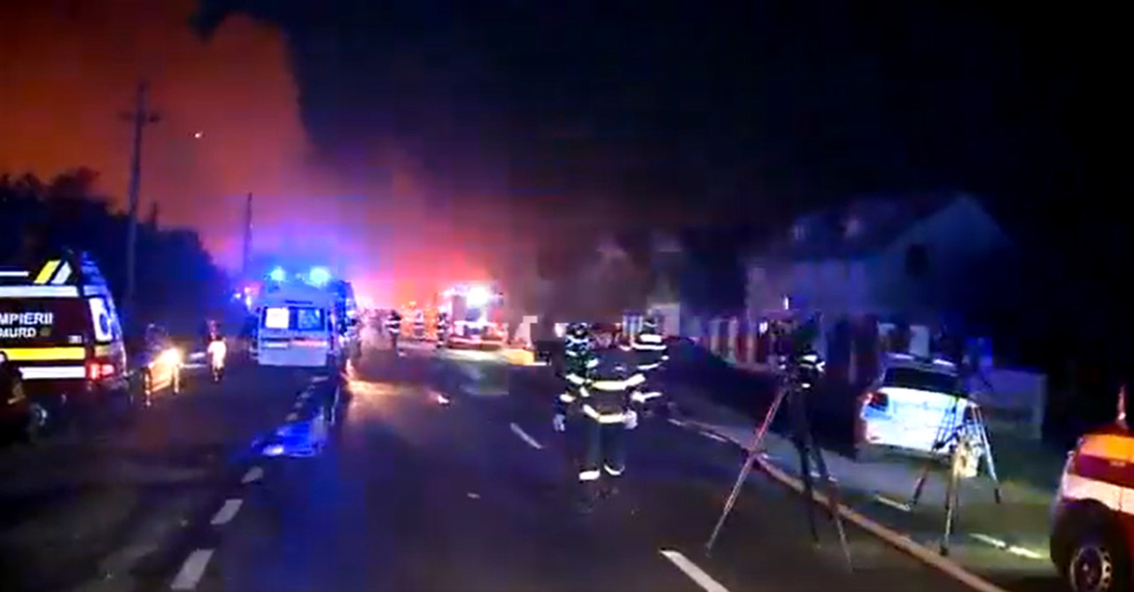 Impactante explosión de una estación de gas en Rumania. Foto: Captura de video.