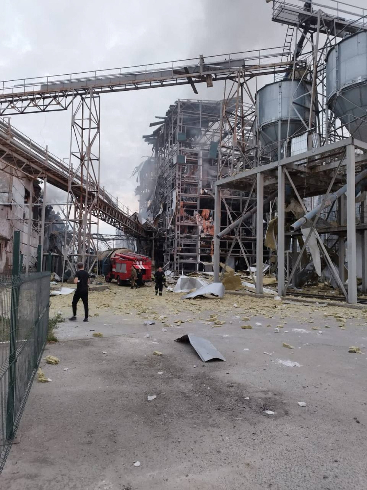 Destrucción de almacén de armas ucraniano. Foto: Reuters.