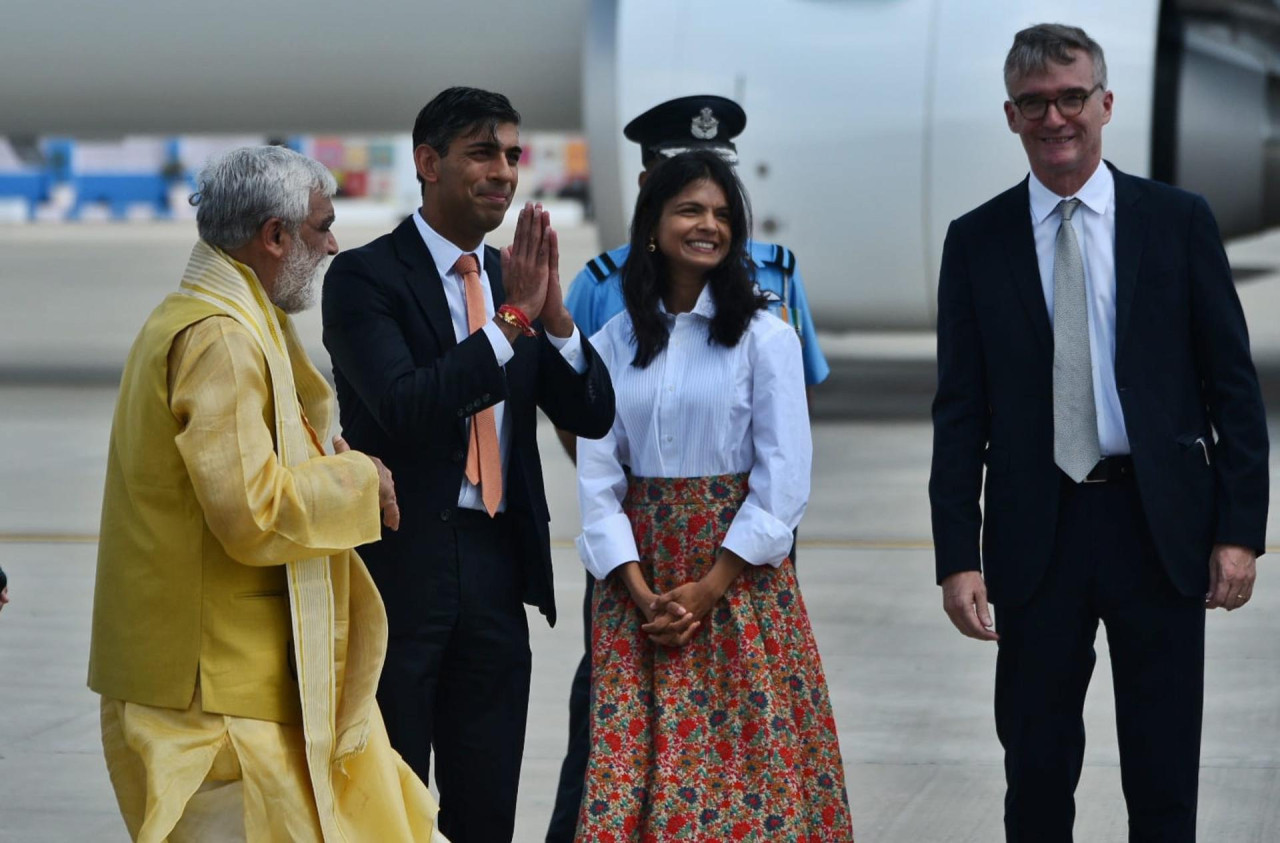 El Primer Ministro del Reino Unido, Rishi Sunak, llega a la Cumbre del G20. Foto: EFE.