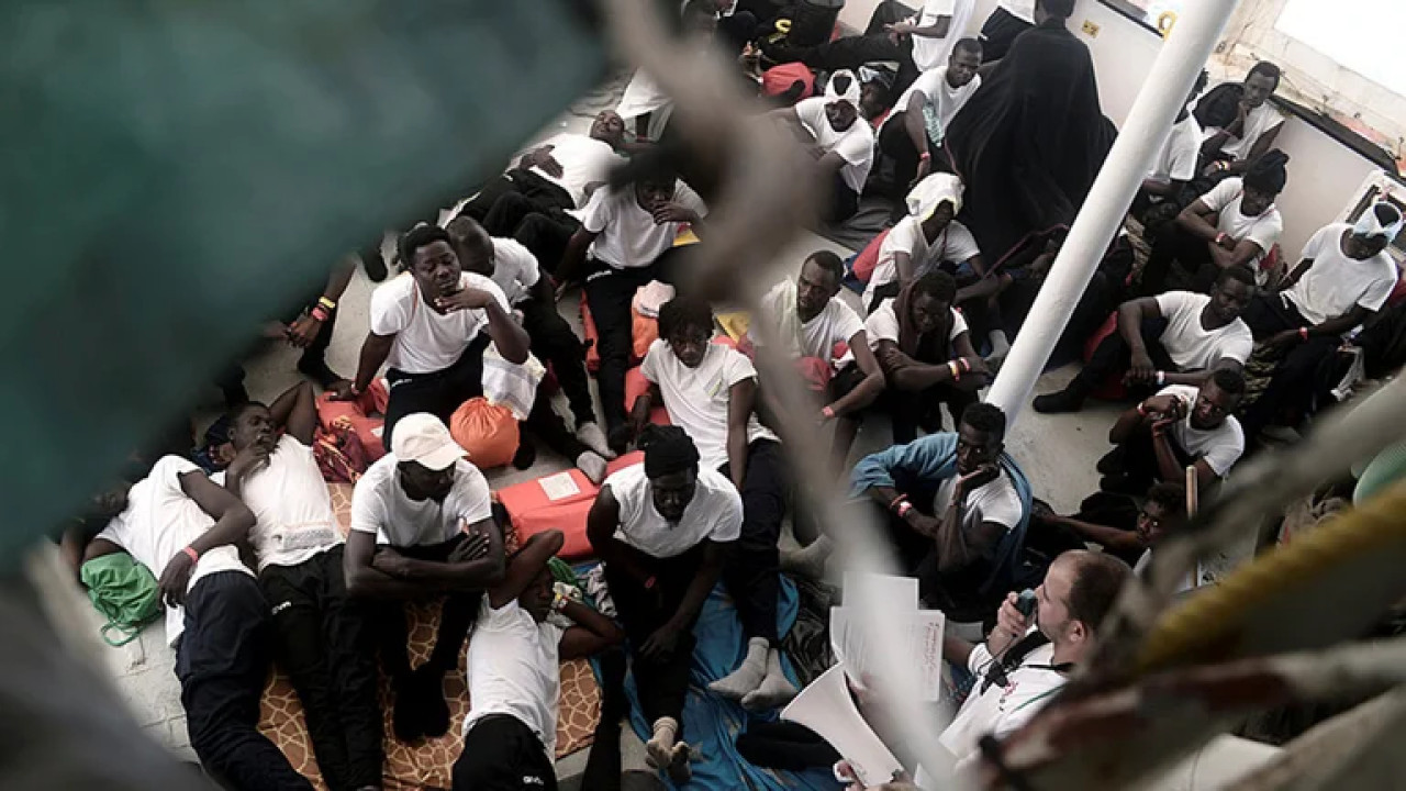 Migrantes provenientes del Mar Mediterráneo. Foto: Reuters
