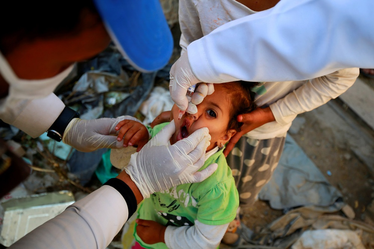 Campaña de vacunación contra la poliomielitis. Foto: Reuters.