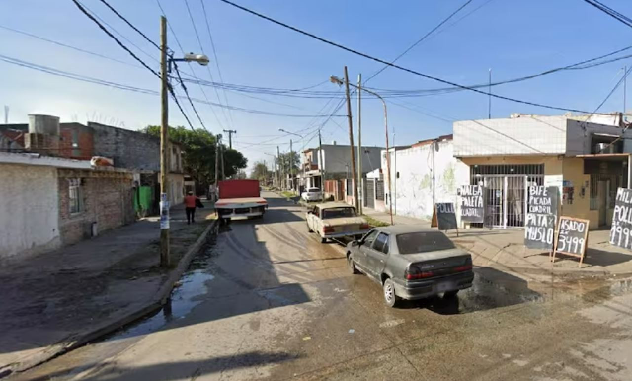La intercepción donde fue asesinada Leonar Isabel Morales en González Catán. Foto: Google Maps.