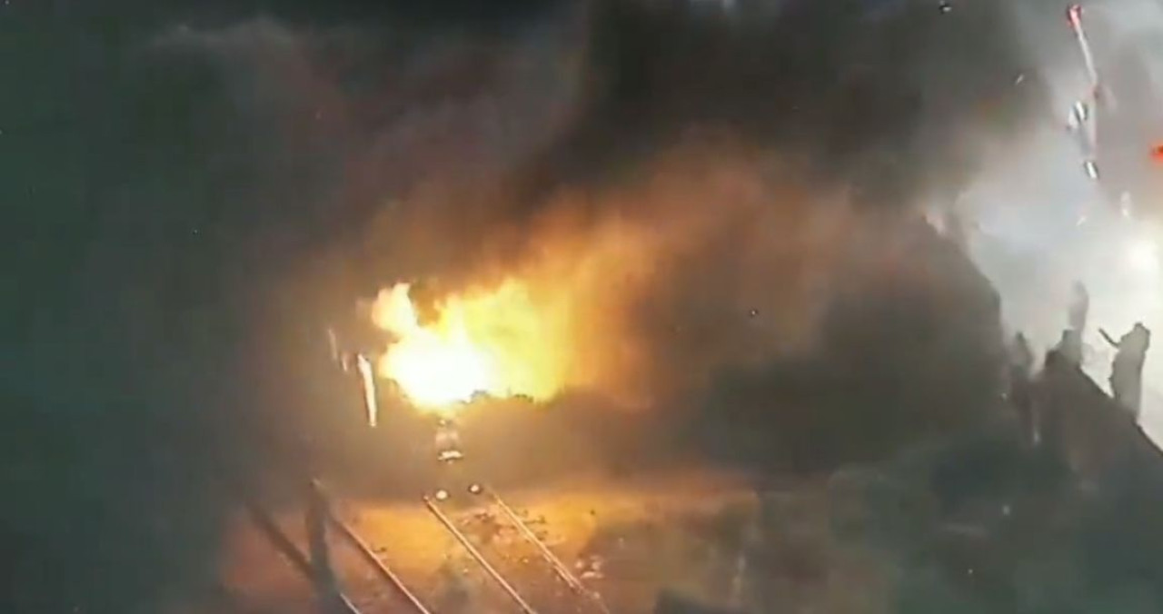 Incendio de colectivos en Brasil. Foto: captura de video.