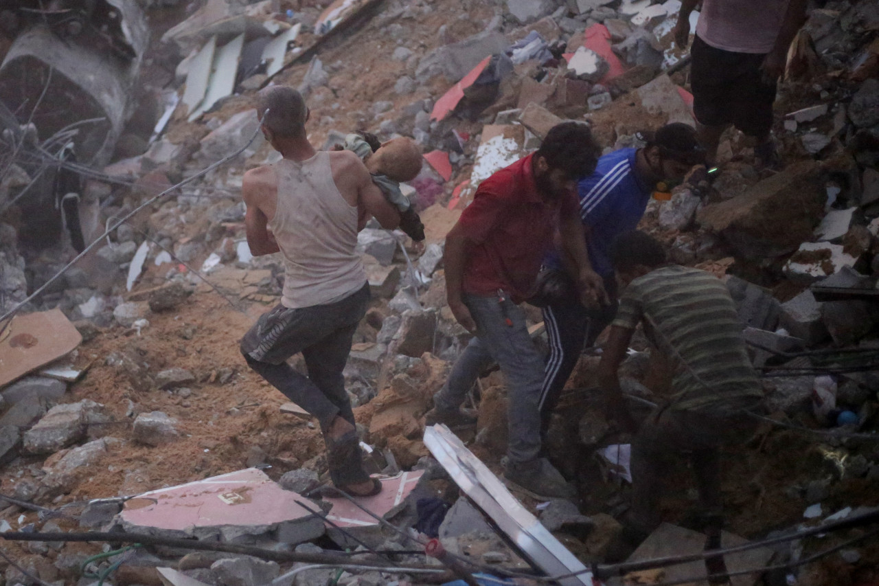 Bombardeo de Israel en la Franja de Gaza. Foto: REUTERS.
