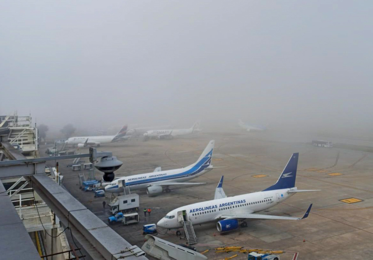 Demoras en Aeroparque por las lluvias. Foto: NA