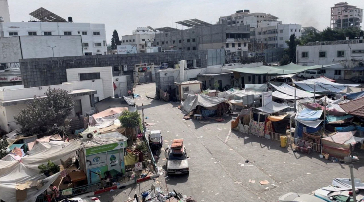 Ofensiva de Israel en el Hospital al Shifa de Gaza. Foto: REUTERS.