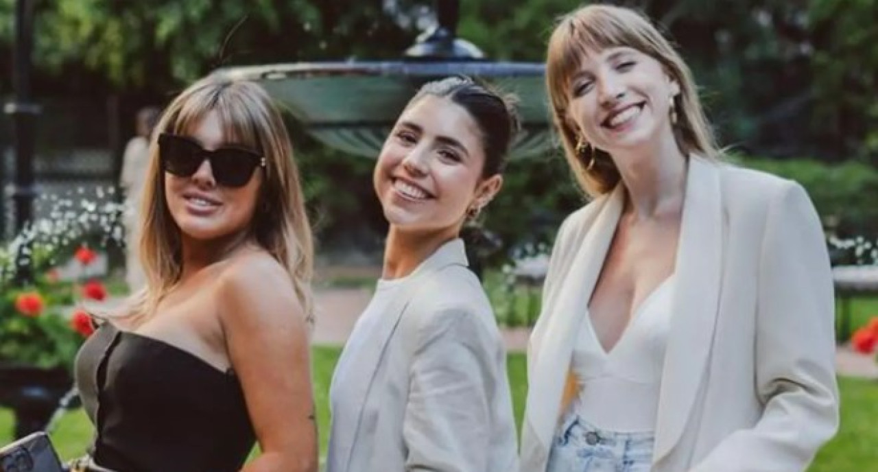 Sofi Gonet, Cami Mayan y Carmela Castro Ruiz. Foto: Instagram/ @camilamayan