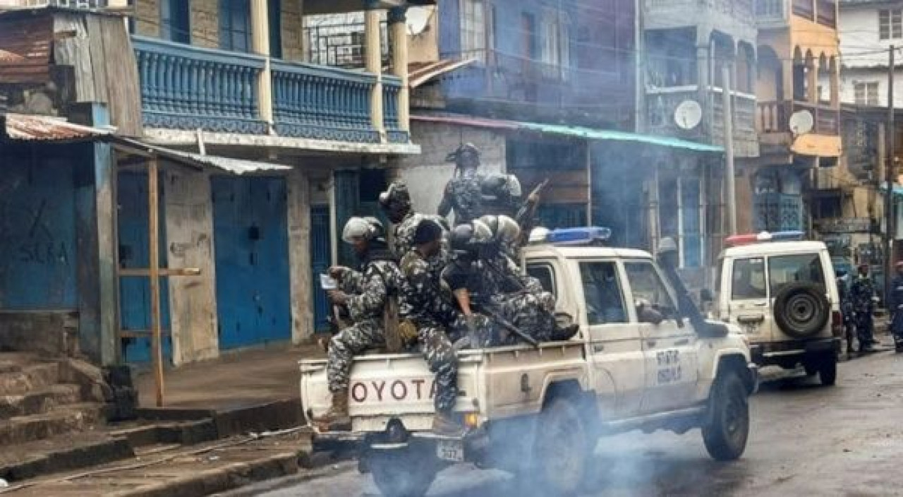Ataque al cuartel del Ejército en Sierra Leona. Foto: X.