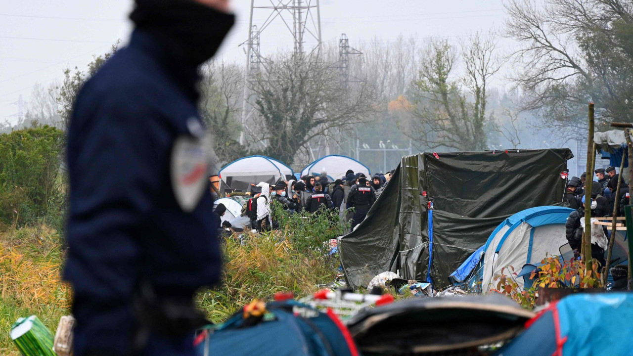 Migrantes en Francia. Foto: EFE