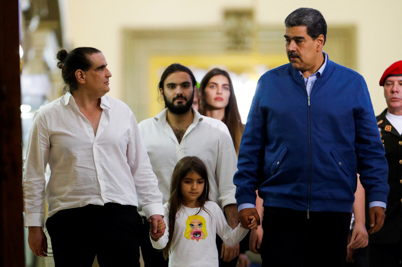 Alex Saab y Maduro. Reuters