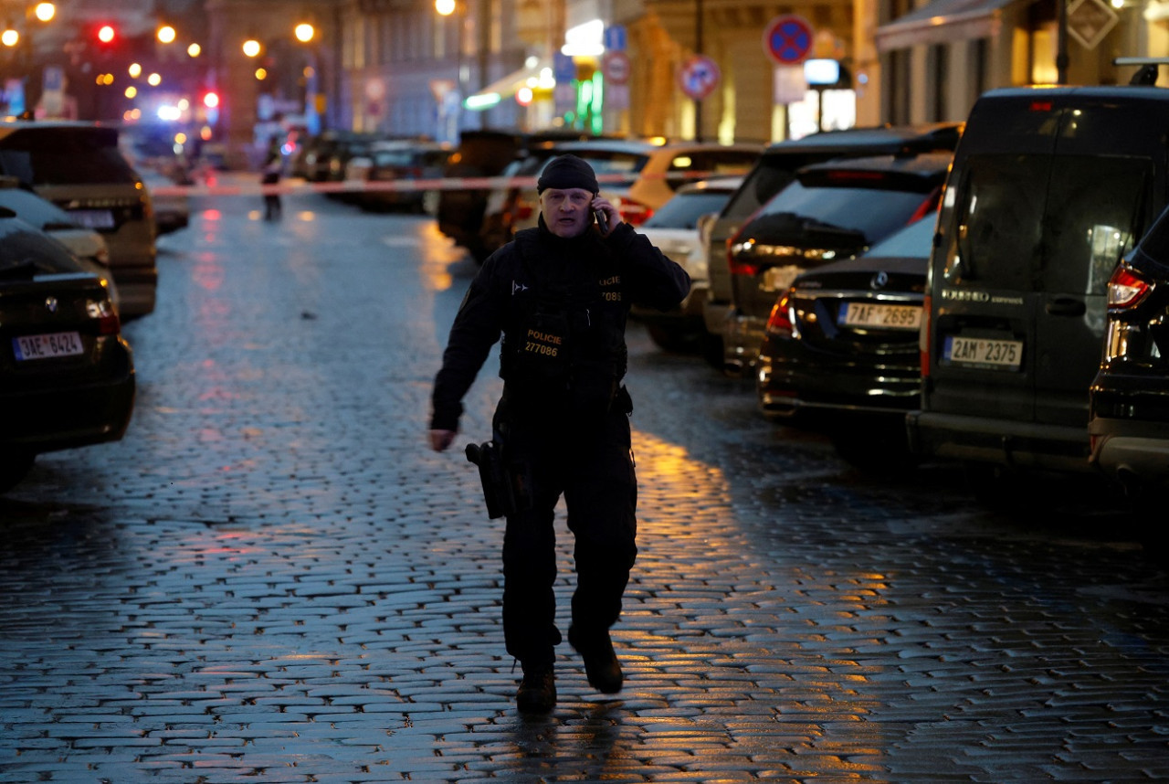 Tiroteo en Praga. Foto: Reuters