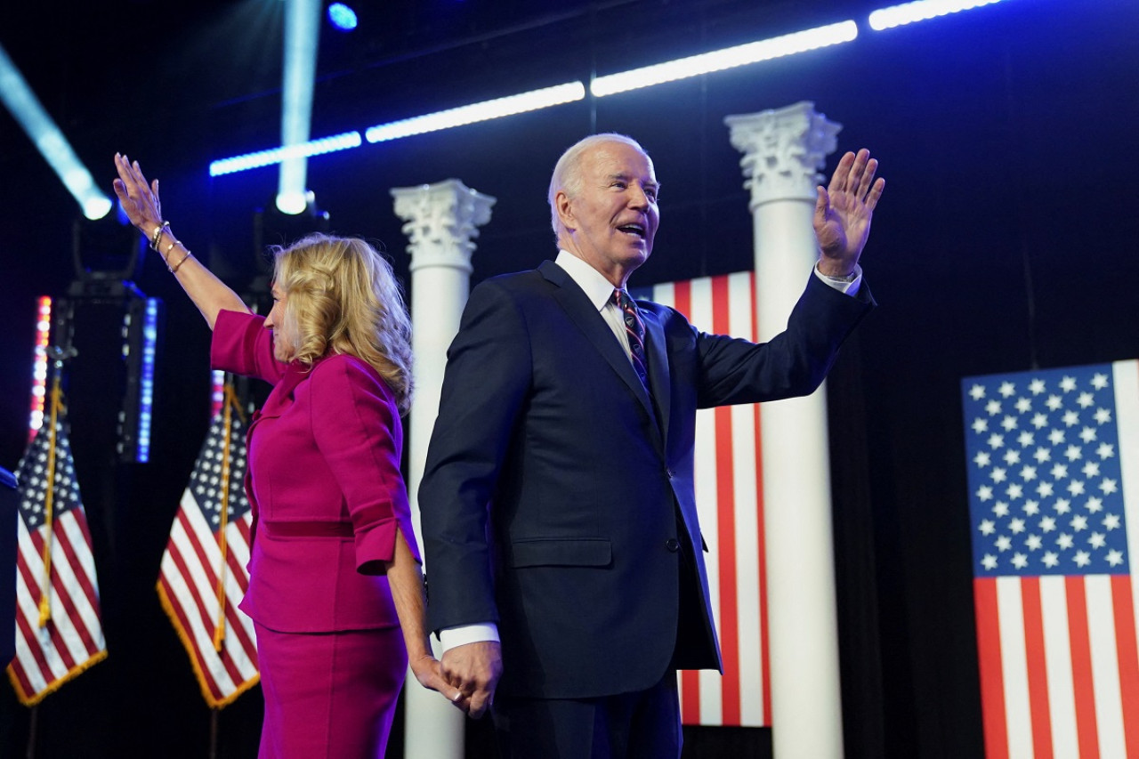 Joe Biden junto a su esposa Jill Tracy Biden. Foto: Reuters.