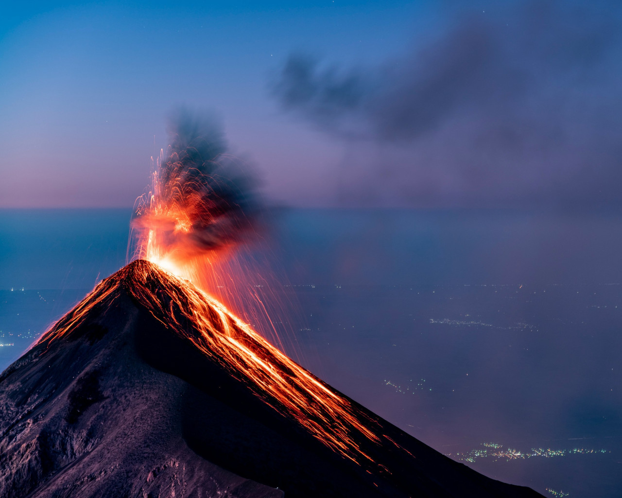 Volcán. Foto Unsplash.