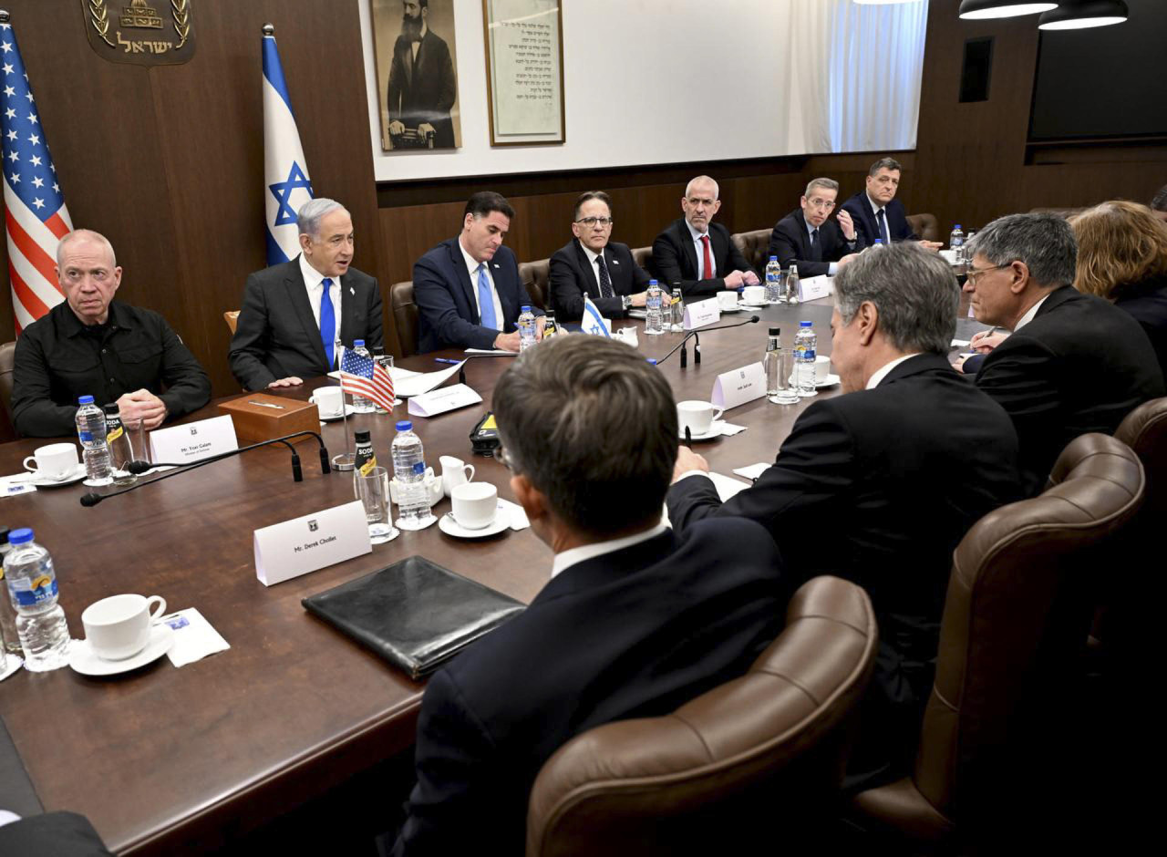El secretario de Estado de EEUU, Antony Blinken, y el primer ministro israelí Benjamín Netanyahu , reunidos. Foto:  EFE.