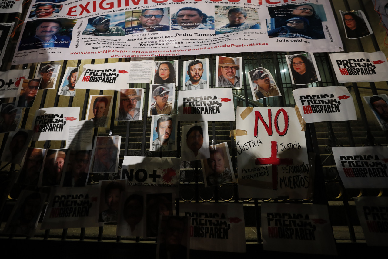 Marcha por pedido de justicia de periodistas asesinados en México. Foto: EFE