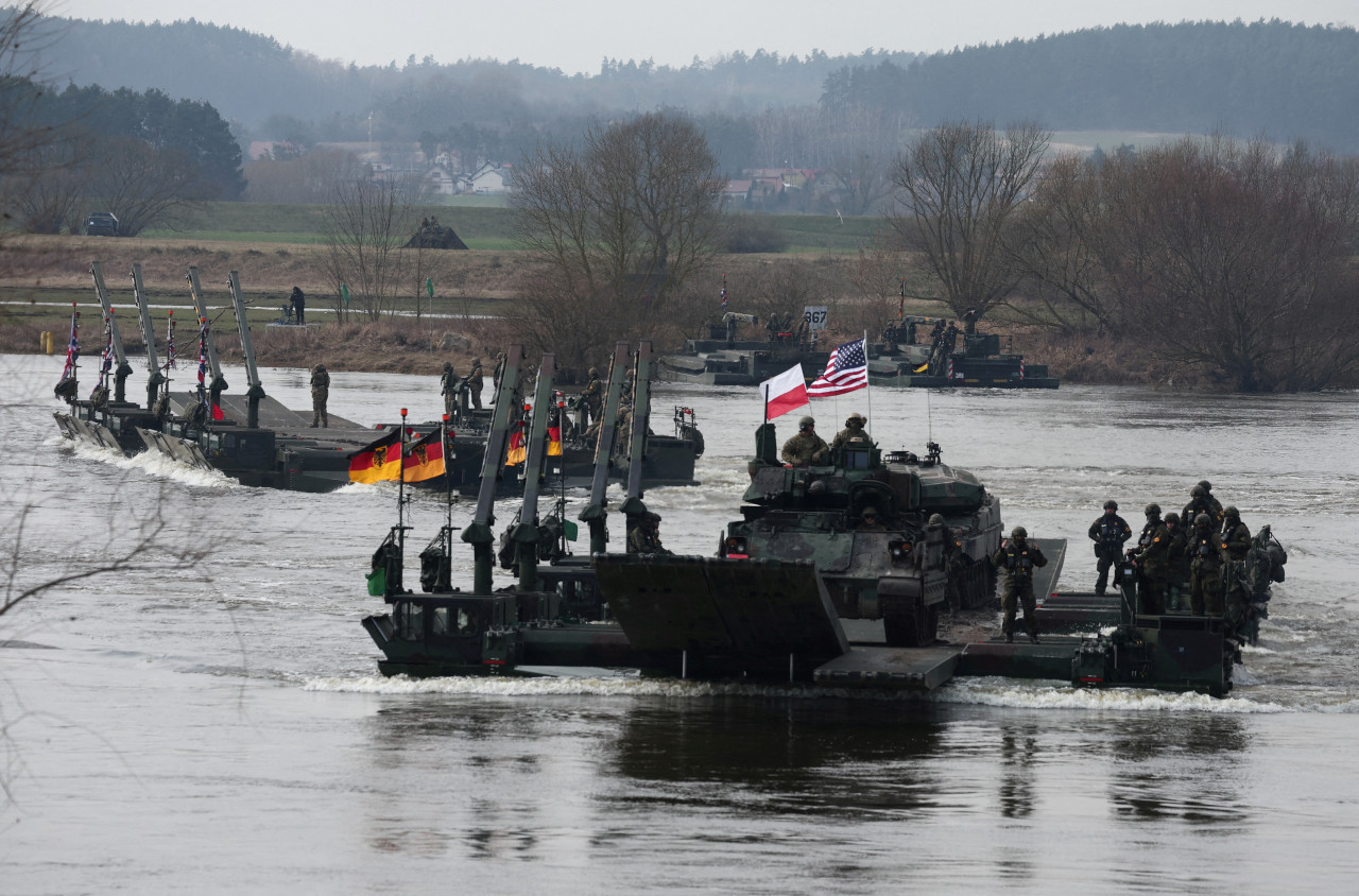 OTAN en ejercicio de defensa en Korzeniewo, Polonia_Reuters
