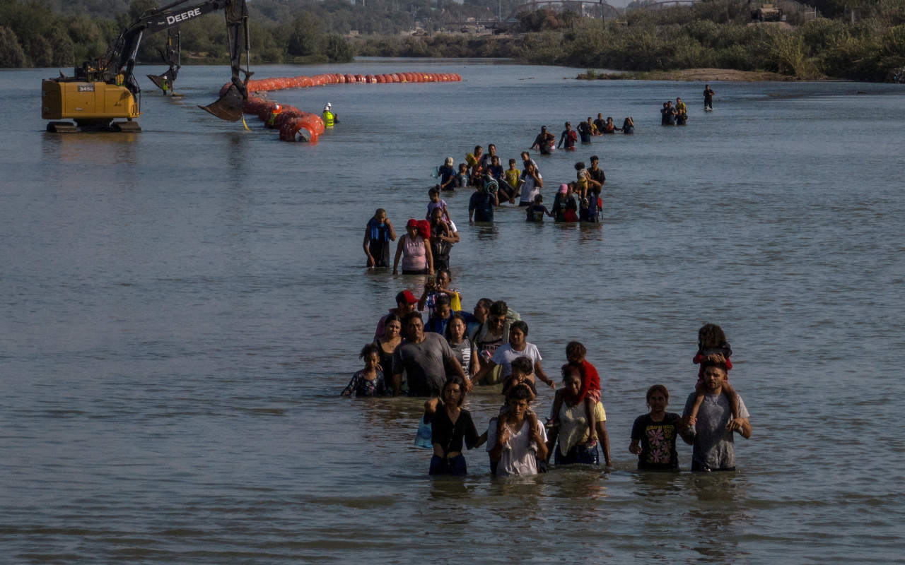 Migrantes en Texas. Foto: Reuters