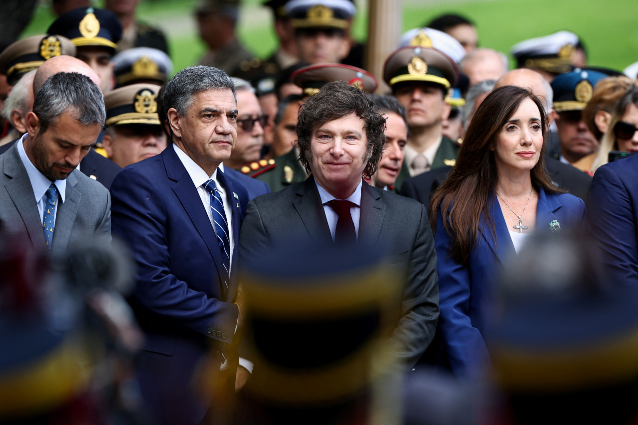 Jorge Macri, Javier Milei y Victoria Villaruel. Foto: Reuters.