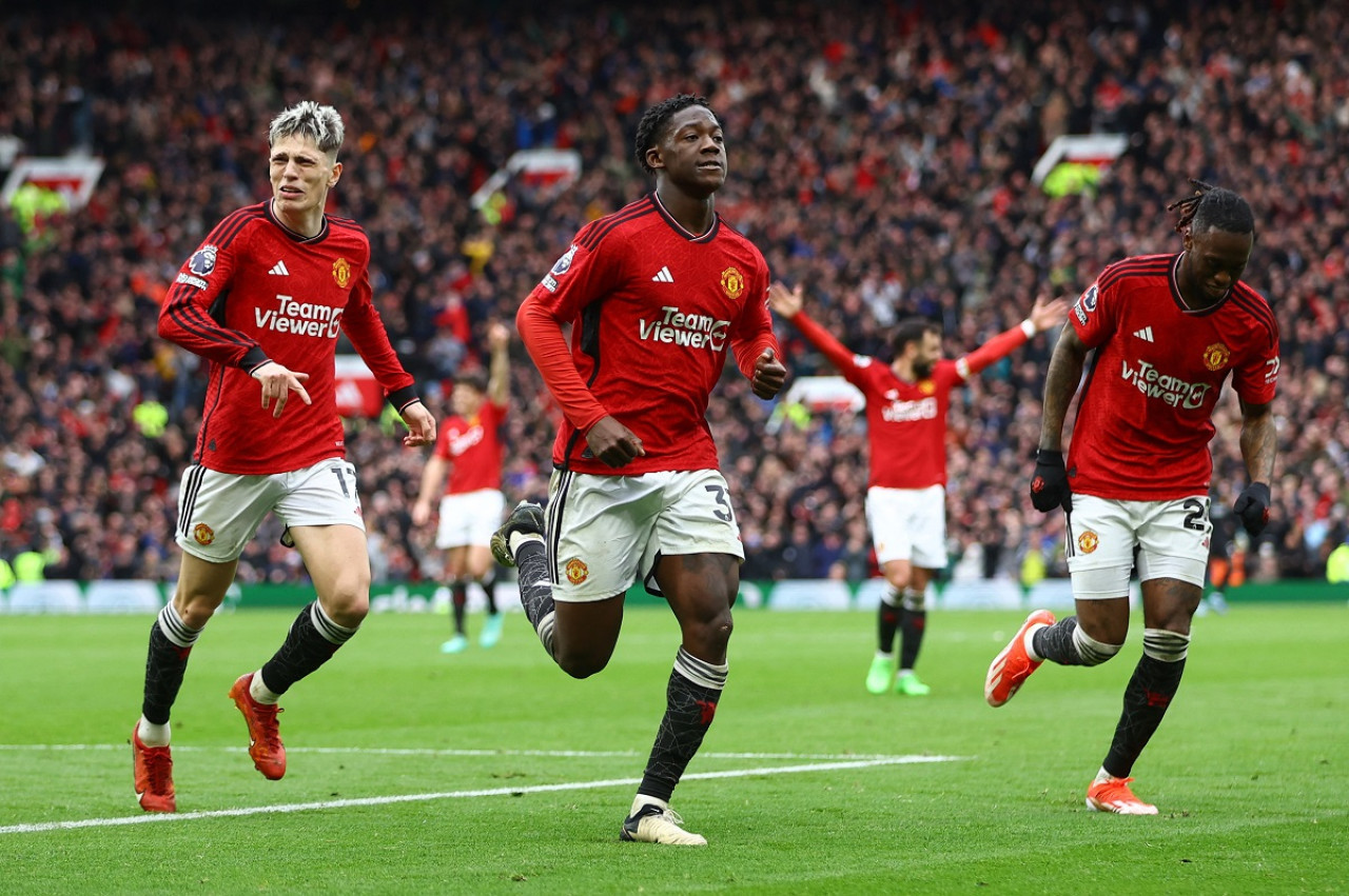 Kobbie Mainoo; Manchester United vs. Liverpool. Foto: Reuters.